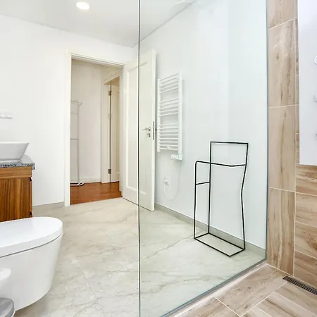 Bliss In Faro, One-bed Oasis *